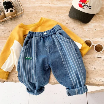 Детские весенние полосатые свободные джинсы в корейском стиле, короткие универсальные брюки для мальчиков, повседневные джинсовые брюки для девочек