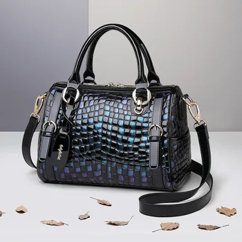 Кожаная женская сумка 2022, новая атмосфера моды, сумка для мамы среднего возраста, текстурированная сумка-мессенджер большой емкости на одно плечо
