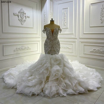 Роскошное свадебное платье с рюшами из горного хрусталя AM1224