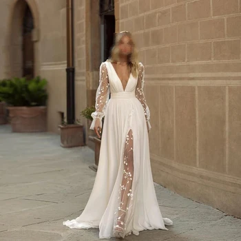 Свадебное платье в стиле бохо с вырезом и расклешенными рукавами, глубокий V-образный вырез, фатиновое перспективное свадебное платье с разрезом до бедра
