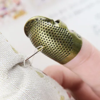 Цельнокроеный Швейный Гаджет из Высококачественной Латуни, Бытовой Регулируемый Наперсток для защиты Пальца, Специальный Дизайн для Длинного Ногтя